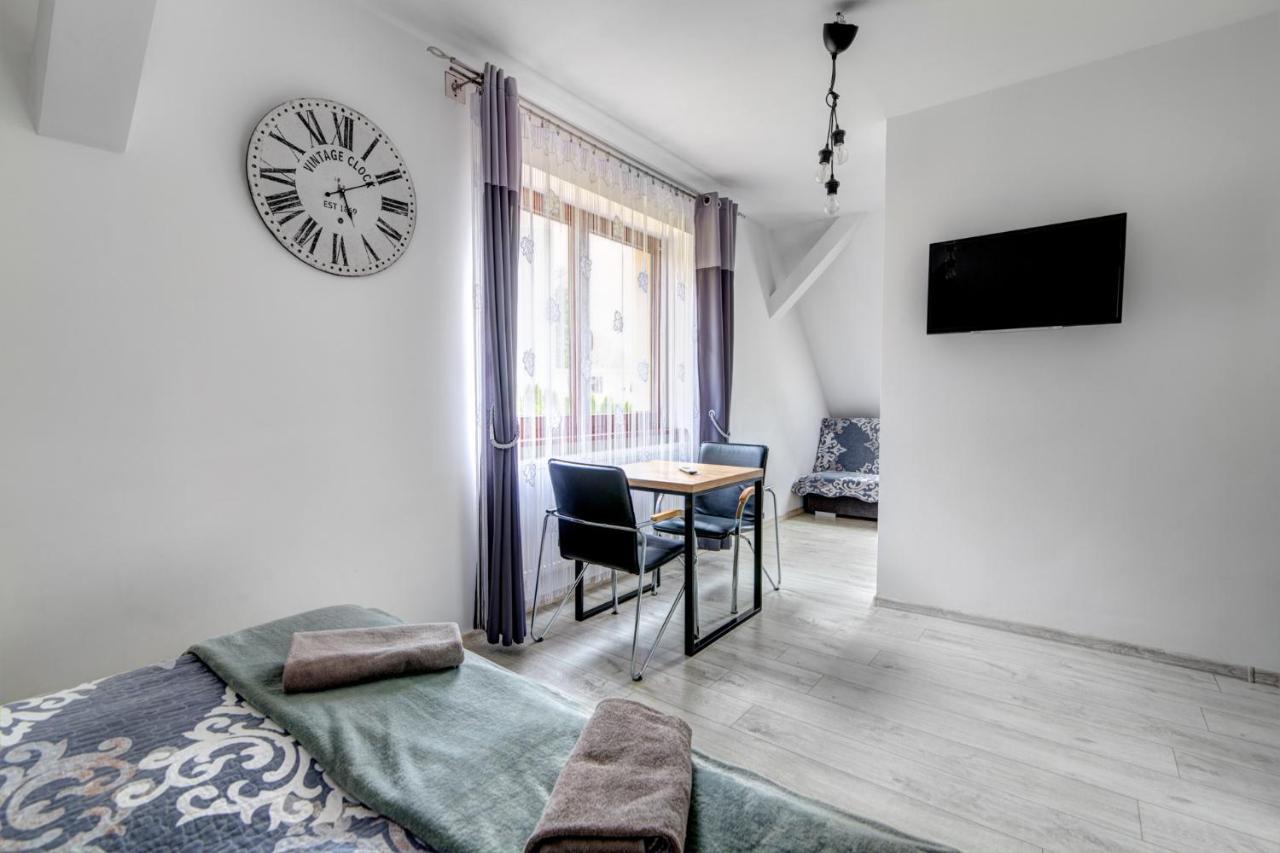 Willa Pod Zegarem - W Cenie Parking, Szybkie Wifi, Duzy Ogrod, Wiata Grilowa! Krynica Zdroj Εξωτερικό φωτογραφία